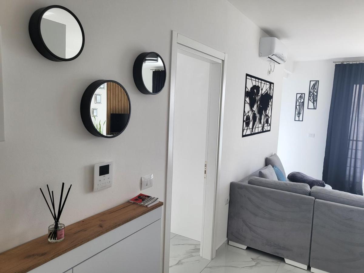 Stella Apartment Σαράντα Εξωτερικό φωτογραφία